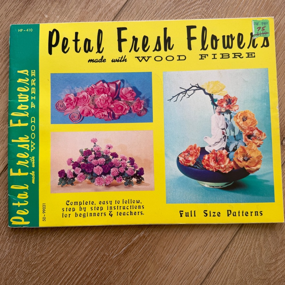 Vintage 1972 Petal Fresh Flowers Wood Fibre Craft Book James Gick HP-410 Pattern